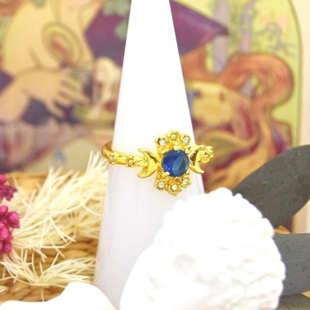 Boho Crystal Moon Ring - Picture 2 of 5